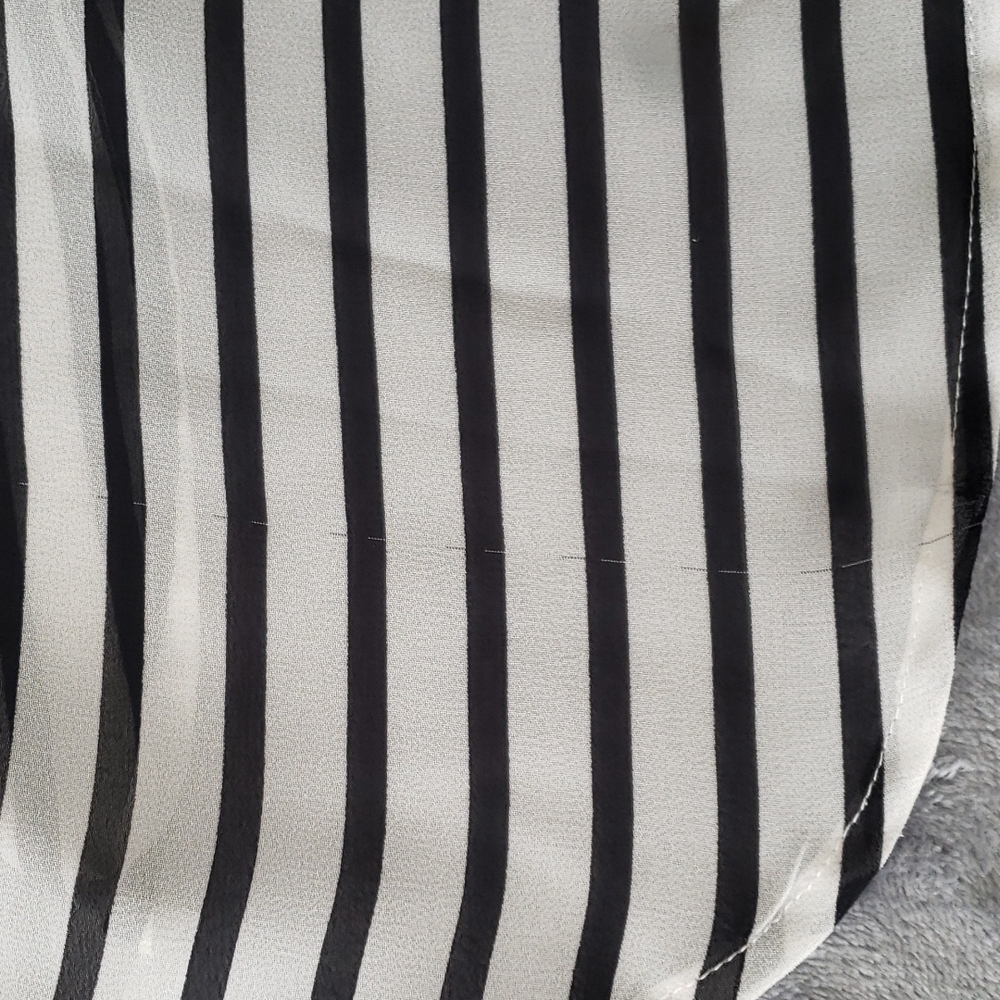 Tracy M. Sheer Colorblock Button-Up Striped High-… - image 7